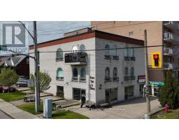 2328 KING STREET, Hamilton, Ontario