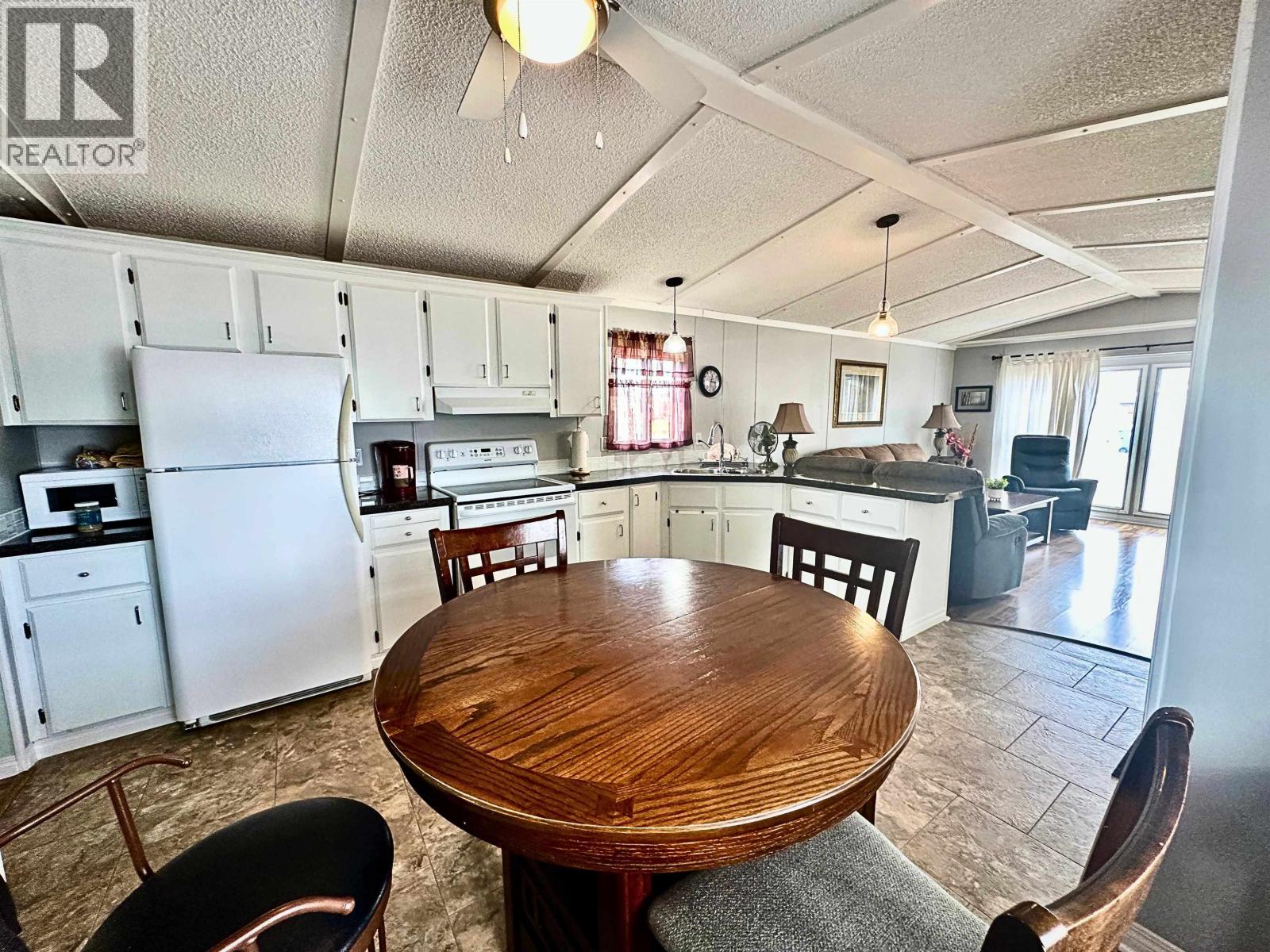 139 9207 82 Street, Fort St. John, British Columbia  V1J 5G5 - Photo 5 - R3142953