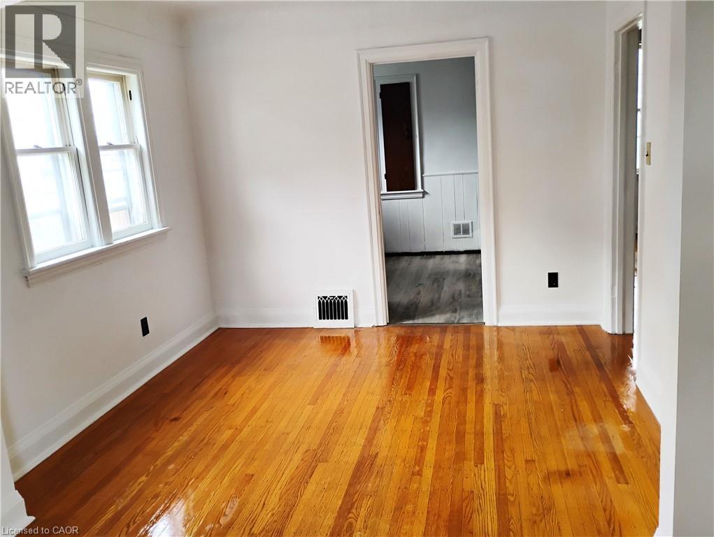65 Harmony Avenue, Hamilton, Ontario  L8H 4X5 - Photo 9 - 40843657