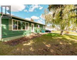 447 9 Street W, Cardston, Alberta