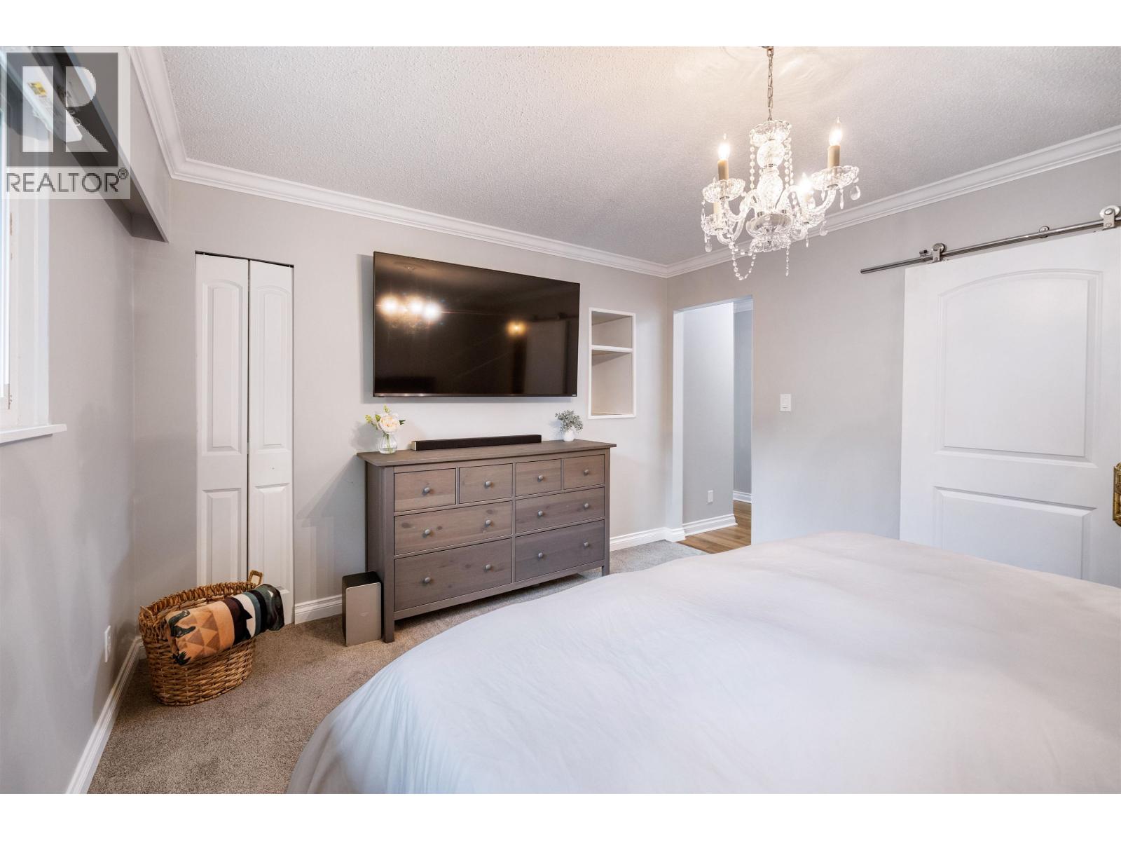 21678 Mountainview Crescent, Maple Ridge, British Columbia  V2X 3V1 - Photo 16 - R3142489