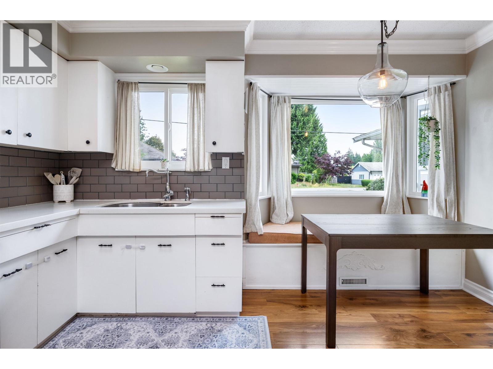 21678 Mountainview Crescent, Maple Ridge, British Columbia  V2X 3V1 - Photo 11 - R3142489