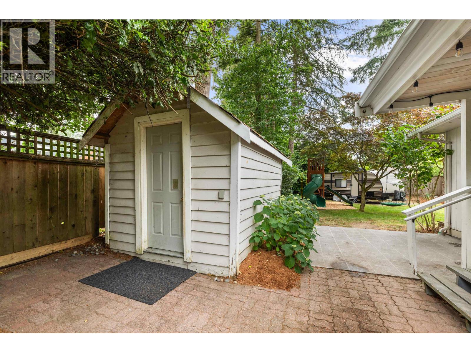 21678 Mountainview Crescent, Maple Ridge, British Columbia  V2X 3V1 - Photo 32 - R3142489