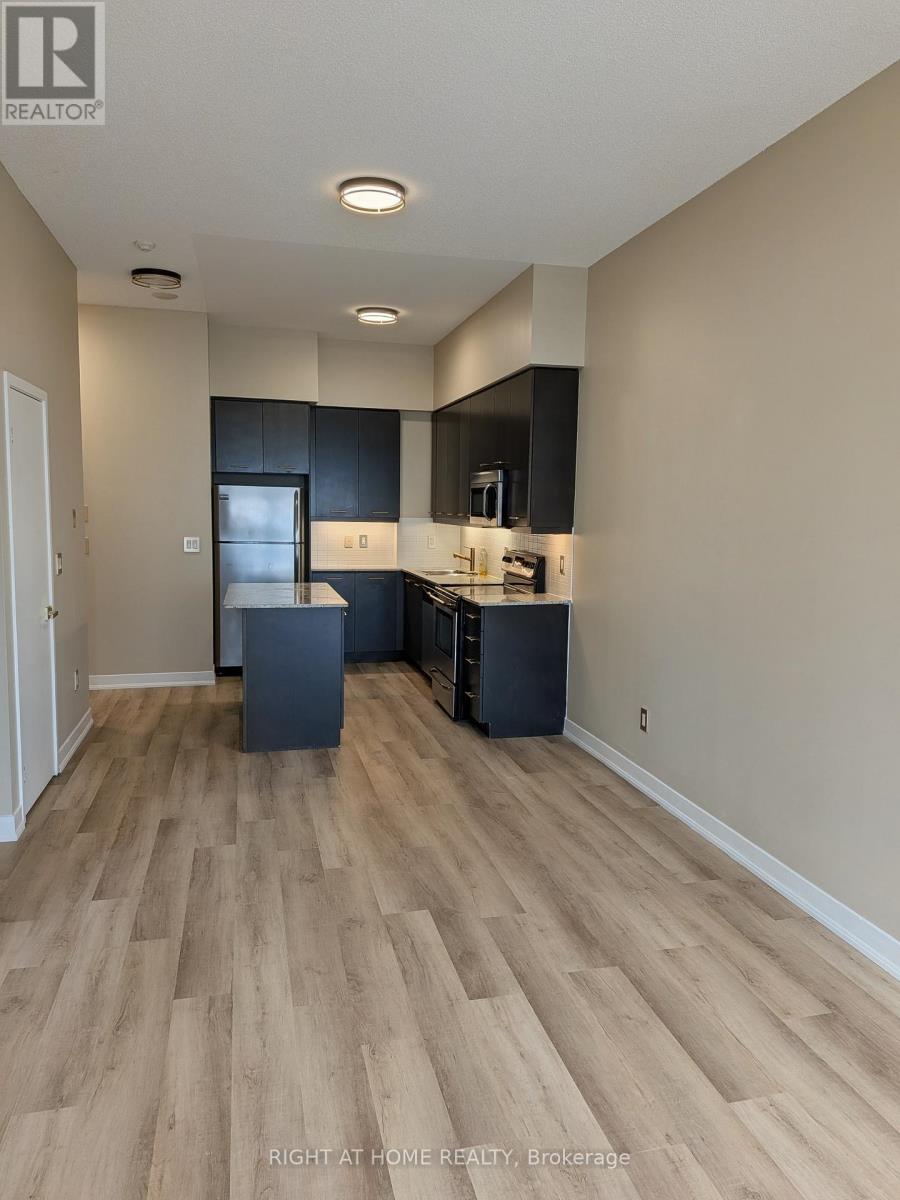 3207 - 360 Square One Drive, Mississauga, Ontario  L5B 0G7 - Photo 3 - W13518786