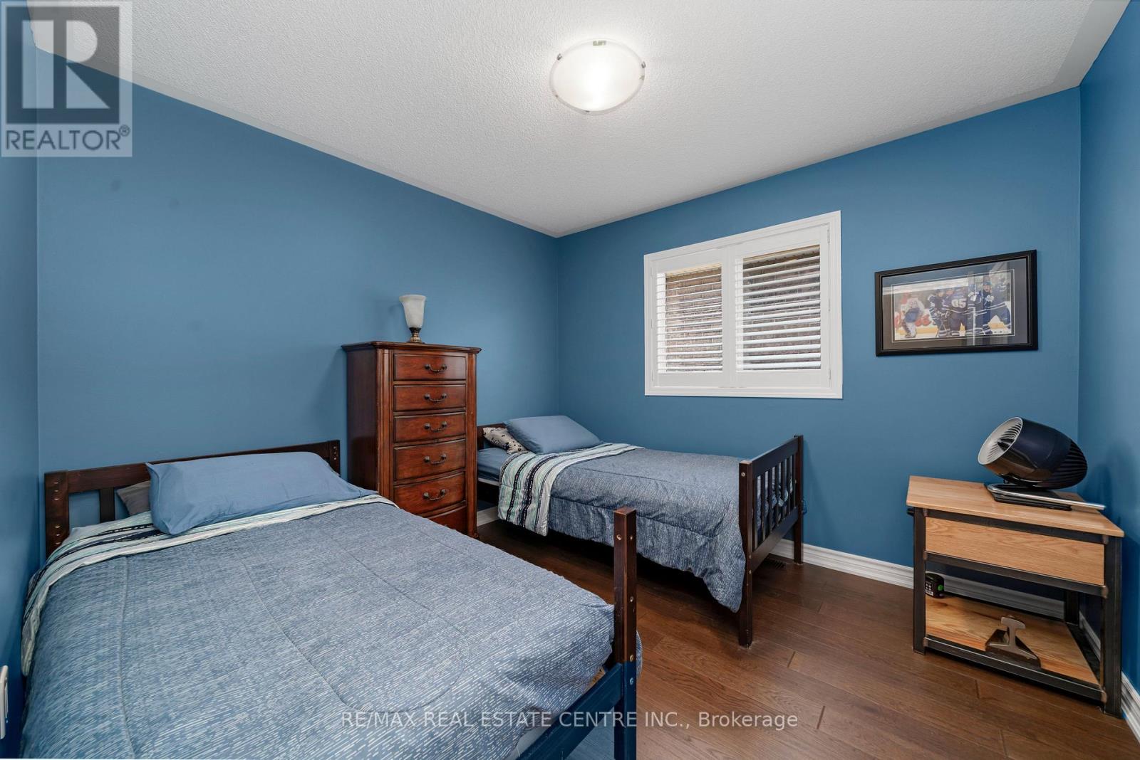 27 Milfoil Street, Halton Hills, Ontario  L7G 6M5 - Photo 16 - W13488120