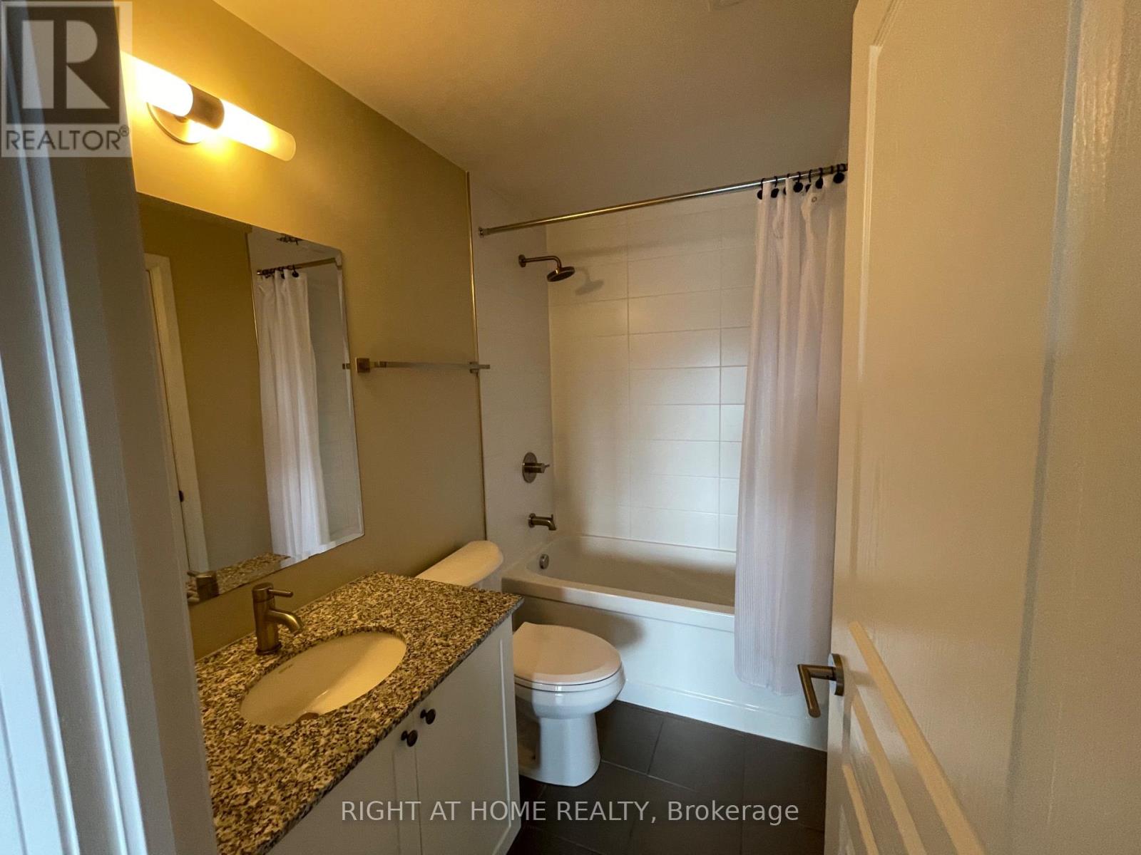 708 - 118 Holmwood Avenue, Ottawa, Ontario  K1S 5J5 - Photo 11 - X13465728