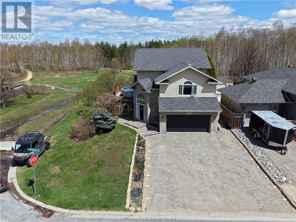312 Braemore Cres, Garson, Ontario  P3L 0A2 - Photo 2 - 2129010