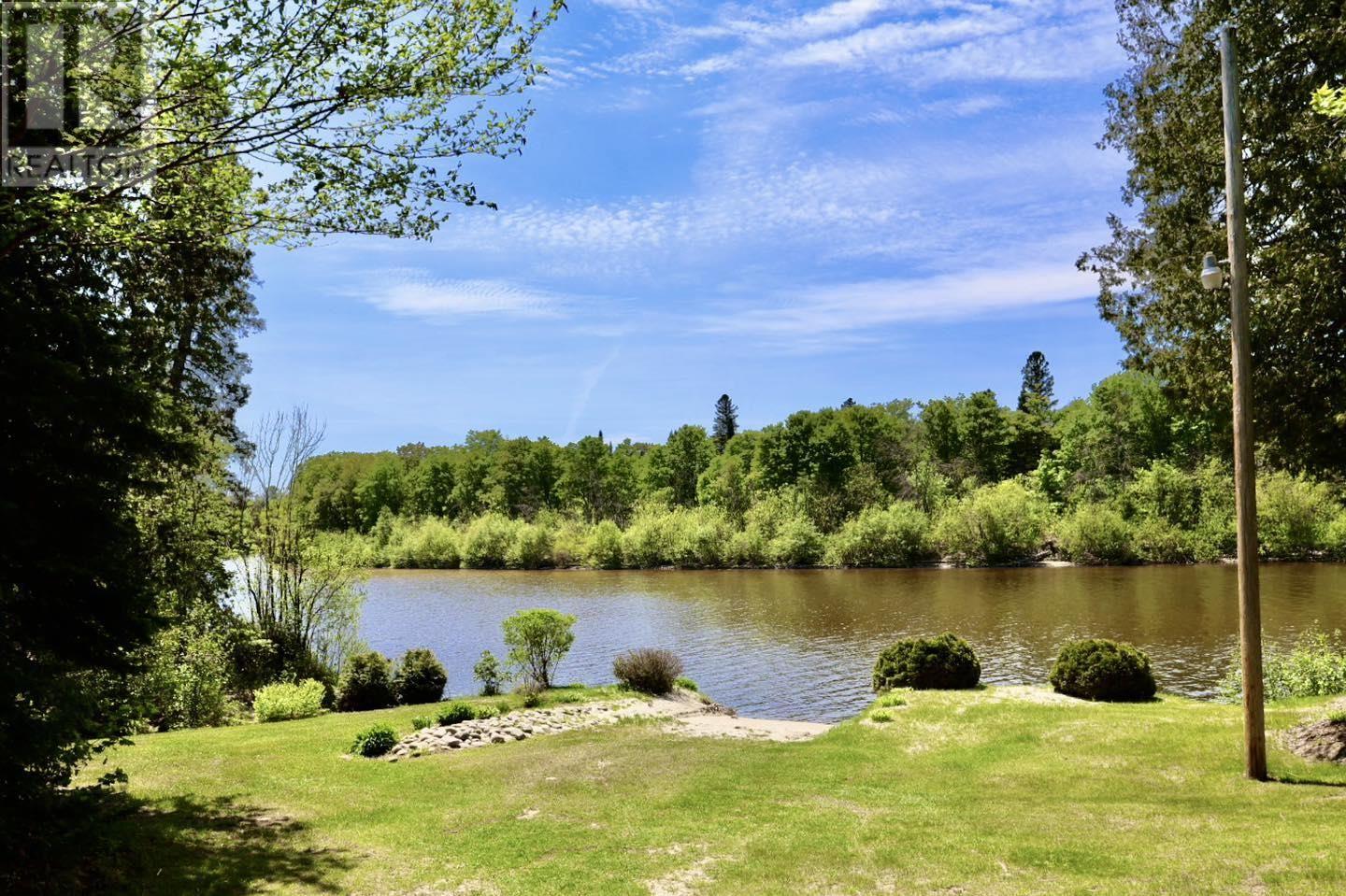 776 A Pineshores Rd, Goulais River, Ontario  P0S 1E0 - Photo 2 - SM261336