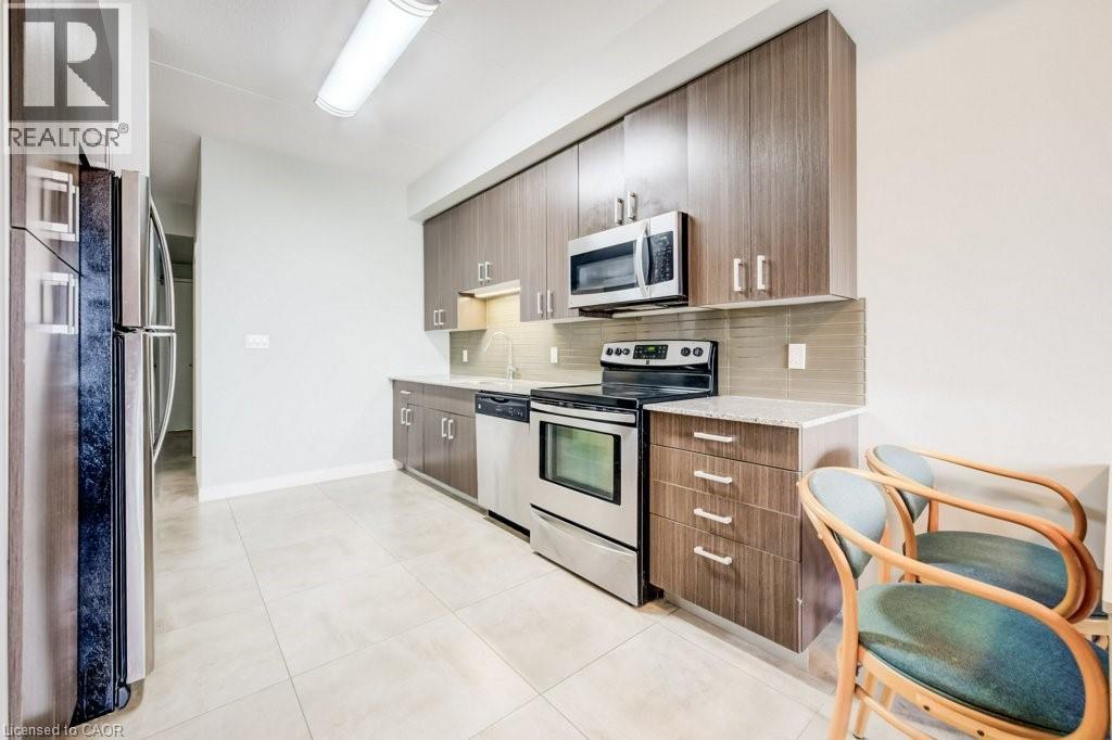 62 Balsam Street Unit# B601, Waterloo, Ontario  N2L 3H2 - Photo 9 - 40845391