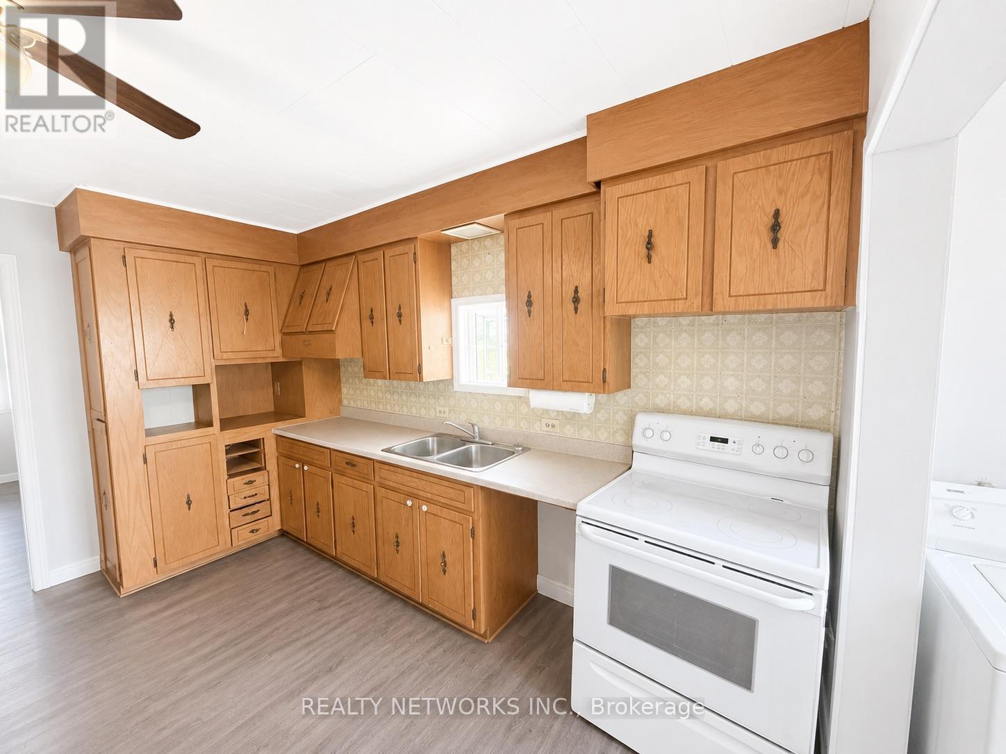 112 Father Costello Drive, Timmins, Ontario  P0N 1G0 - Photo 4 - T13528966