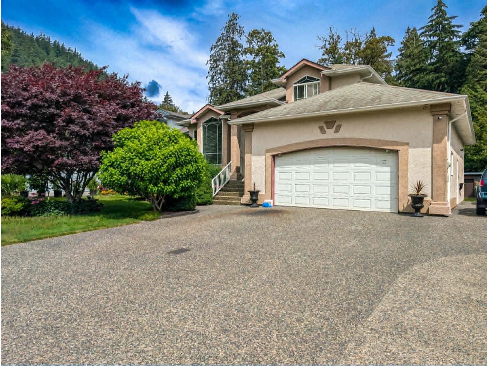 223 BALSAM AVENUE|Harrison Hot Springs