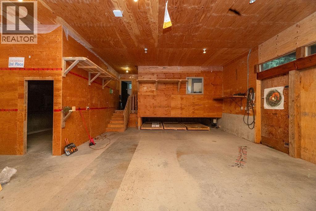 1572 Mountain Road, Gibsons, British Columbia  V0N 1V2 - Photo 28 - R3142898