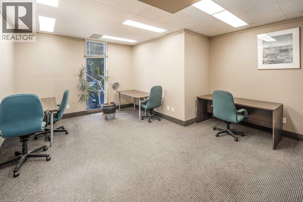 625 14 Street NW, Calgary, Alberta  T2N 2A1 - Photo 12 - A2323418