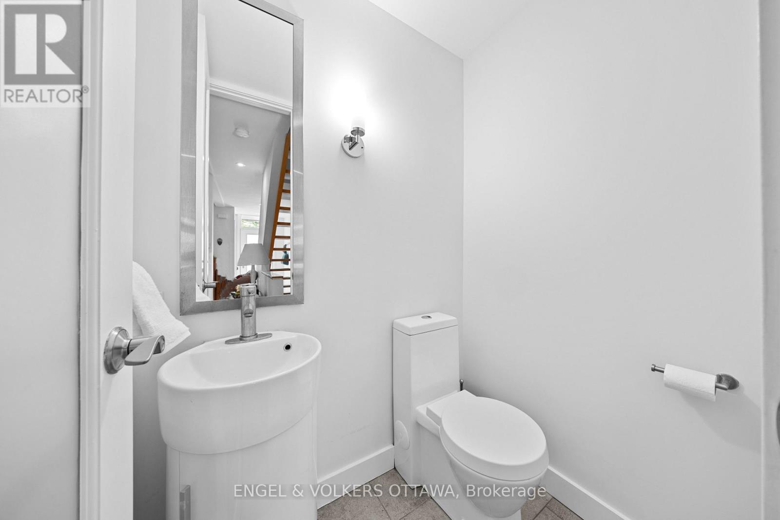 53 Vaughan Street, Ottawa, Ontario  K1M 1W9 - Photo 14 - X13525446