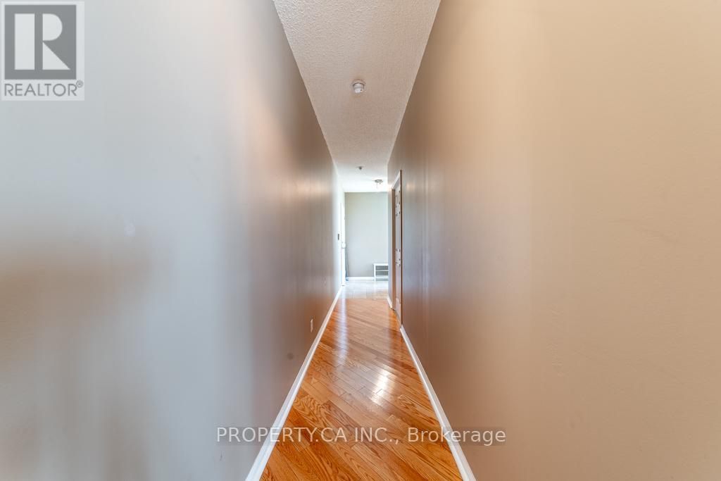 1602 - 228 Queens Quay W, Toronto, Ontario  M5J 2X1 - Photo 12 - C13528896