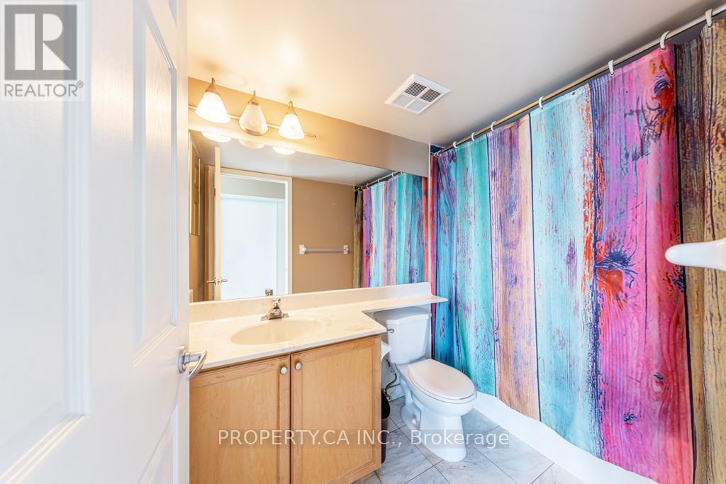 1602 - 228 Queens Quay W, Toronto, Ontario  M5J 2X1 - Photo 8 - C13528896