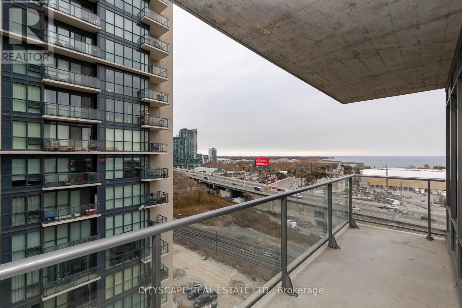 1708 - 55 East Liberty Street, Toronto, Ontario  M6K 3R1 - Photo 14 - C13528898