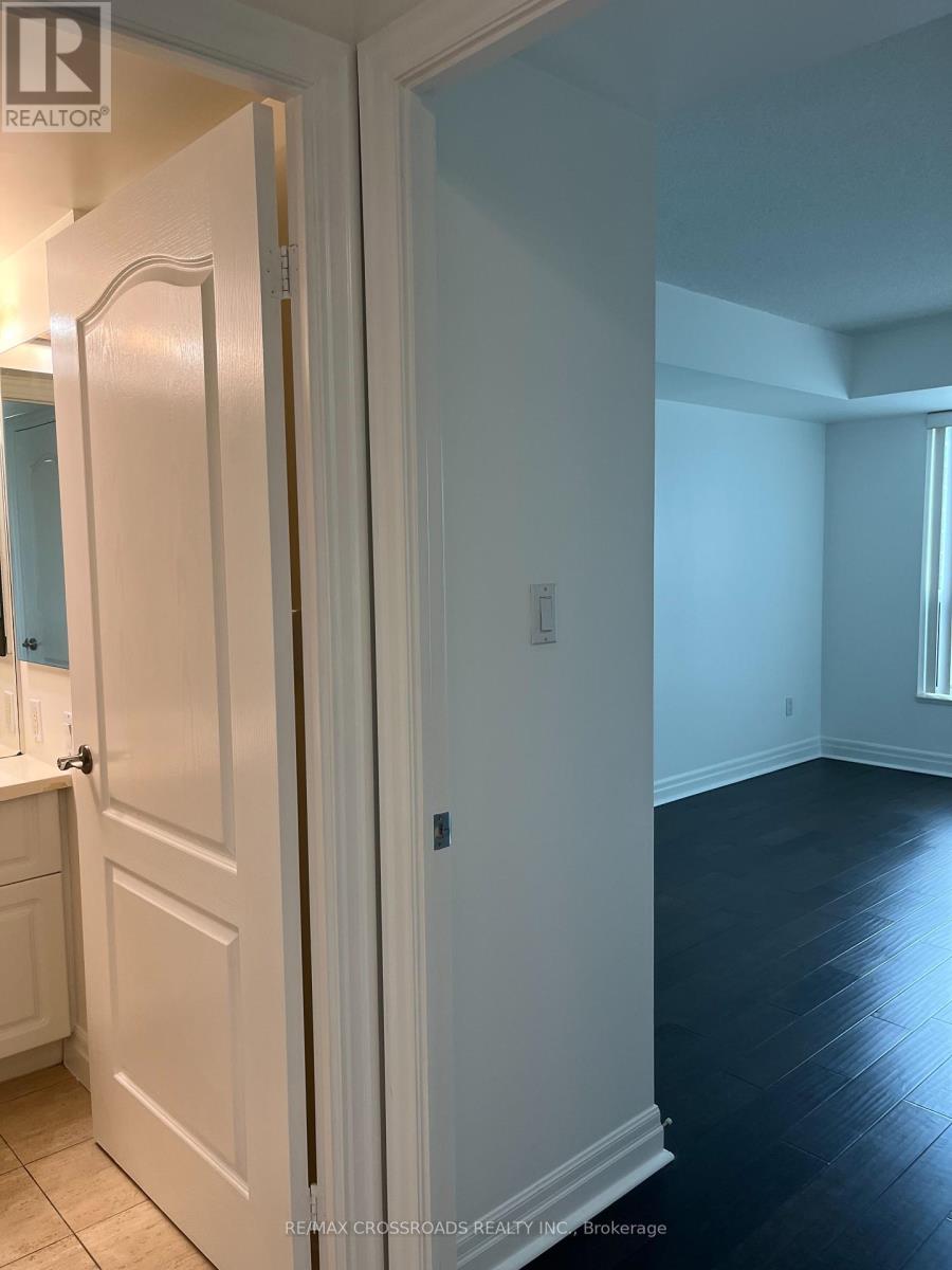 817 - 188 Doris Avenue, Toronto, Ontario  M2N 6Z5 - Photo 11 - C13528912