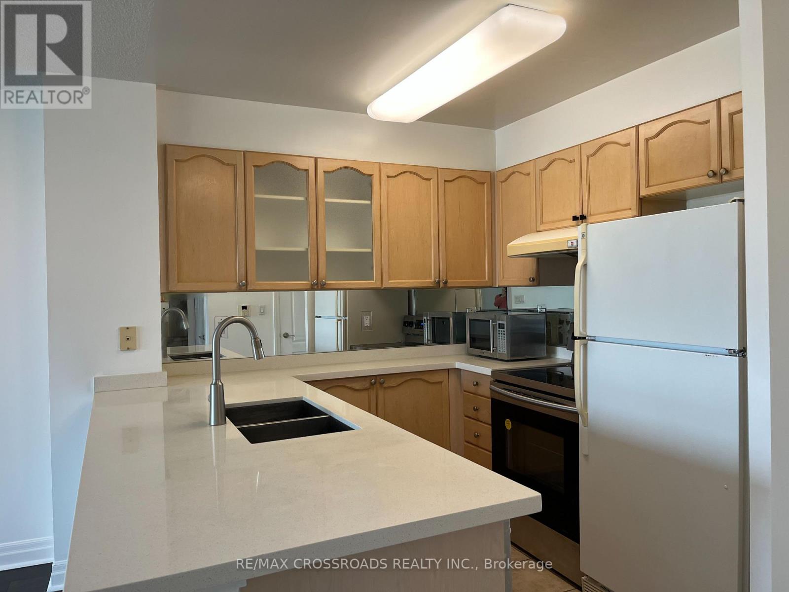 817 - 188 Doris Avenue, Toronto, Ontario  M2N 6Z5 - Photo 5 - C13528912