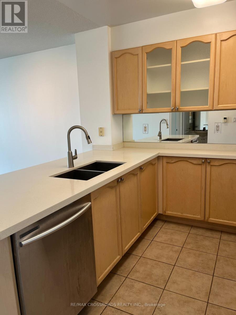 817 - 188 Doris Avenue, Toronto, Ontario  M2N 6Z5 - Photo 6 - C13528912