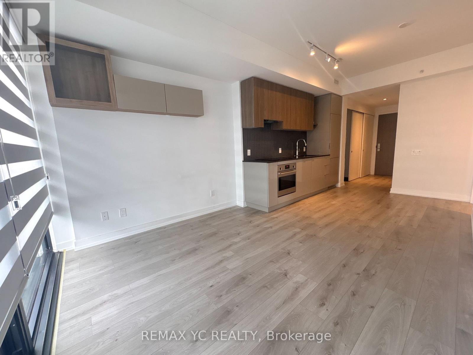 2009 - 161 Roehampton Avenue, Toronto, Ontario  M4P 0C8 - Photo 10 - C13528992