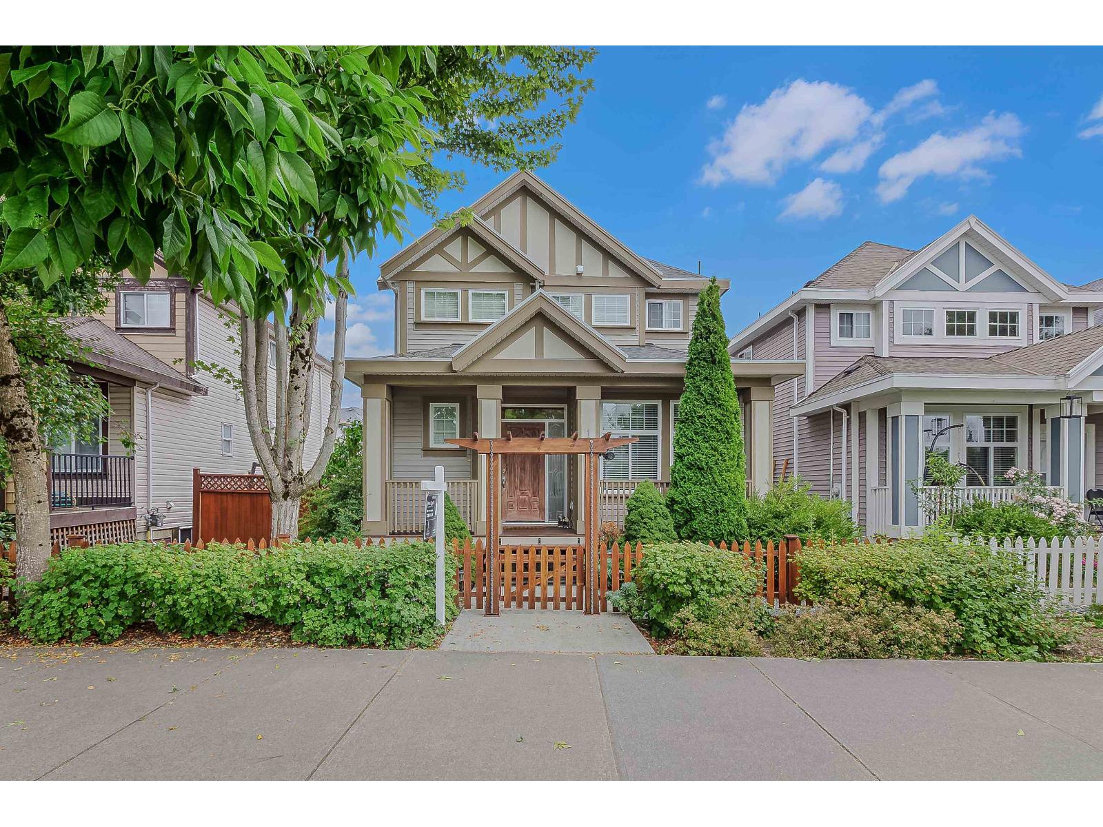 19913 72 AVENUE, Langley