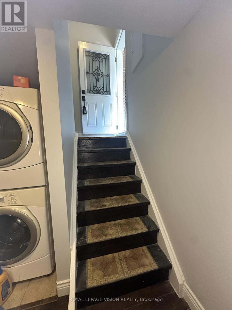 43 Par Avenue, Toronto, Ontario M1G 2G5 - Photo 3 - E13528950