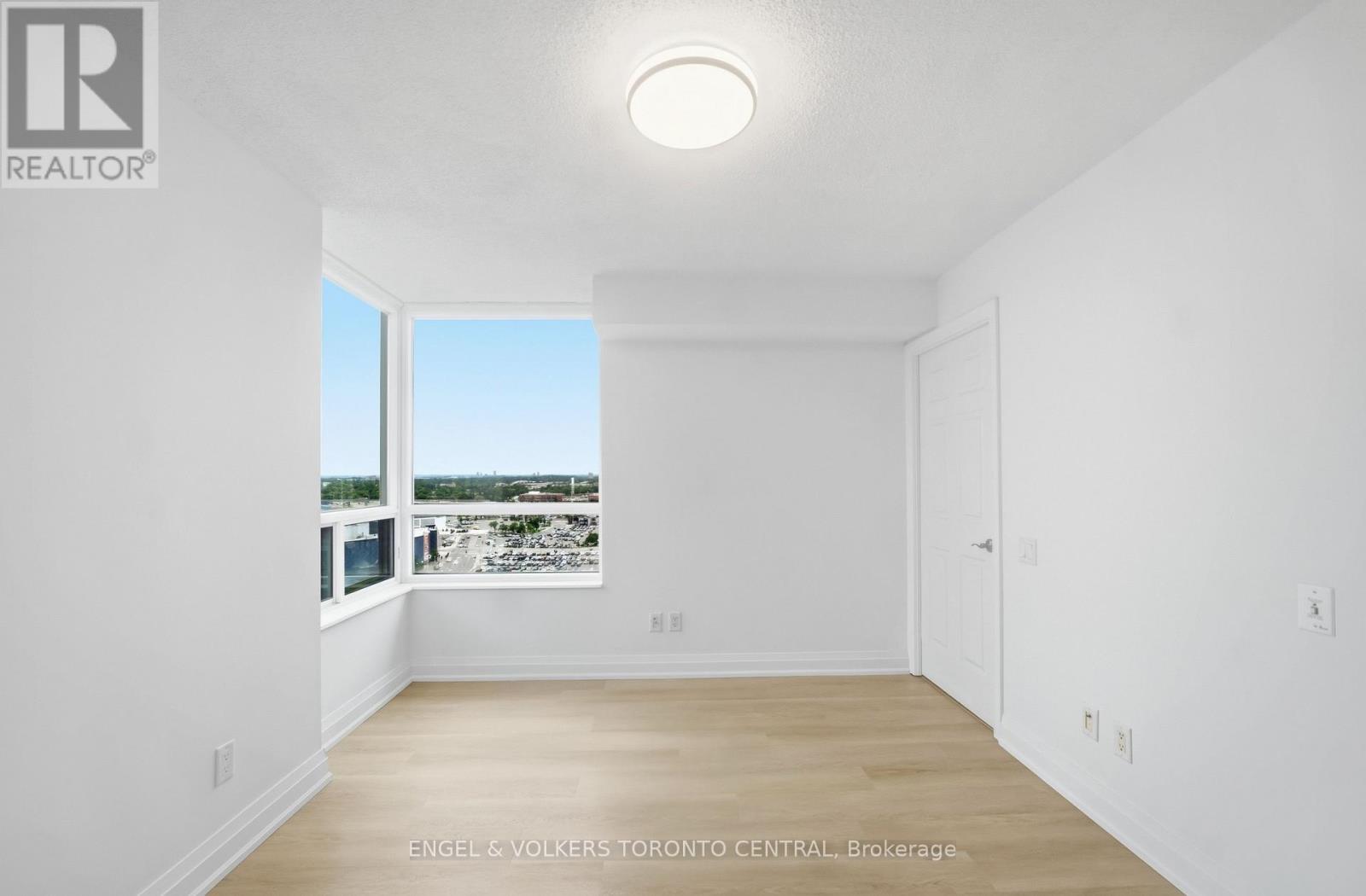 1603 - 61 Town Centre Court, Toronto, Ontario M1P 5C5 - Photo 10 - E13528954
