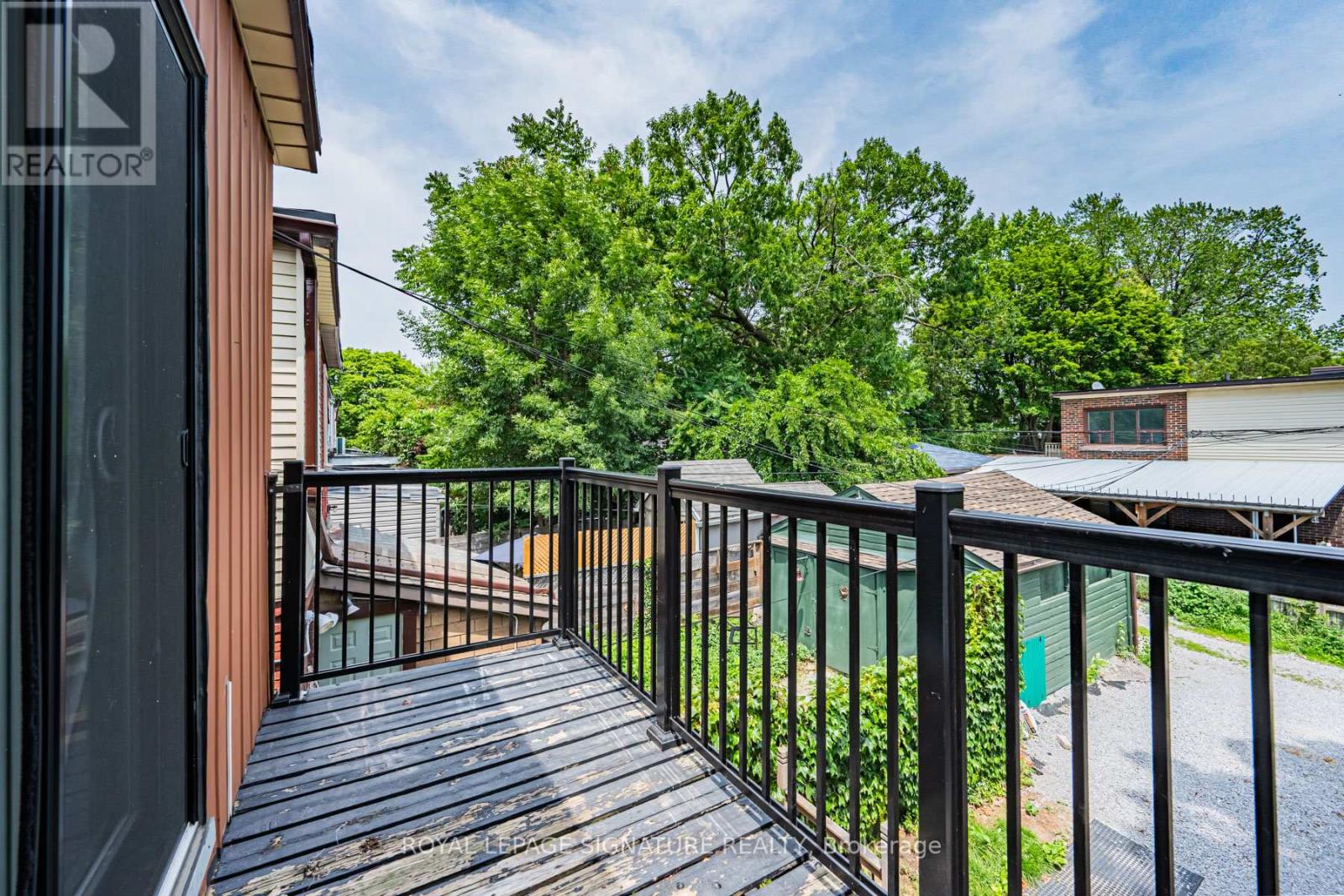 573 Coxwell Avenue, Toronto, Ontario M4C 3B5 - Photo 23 - E13529116