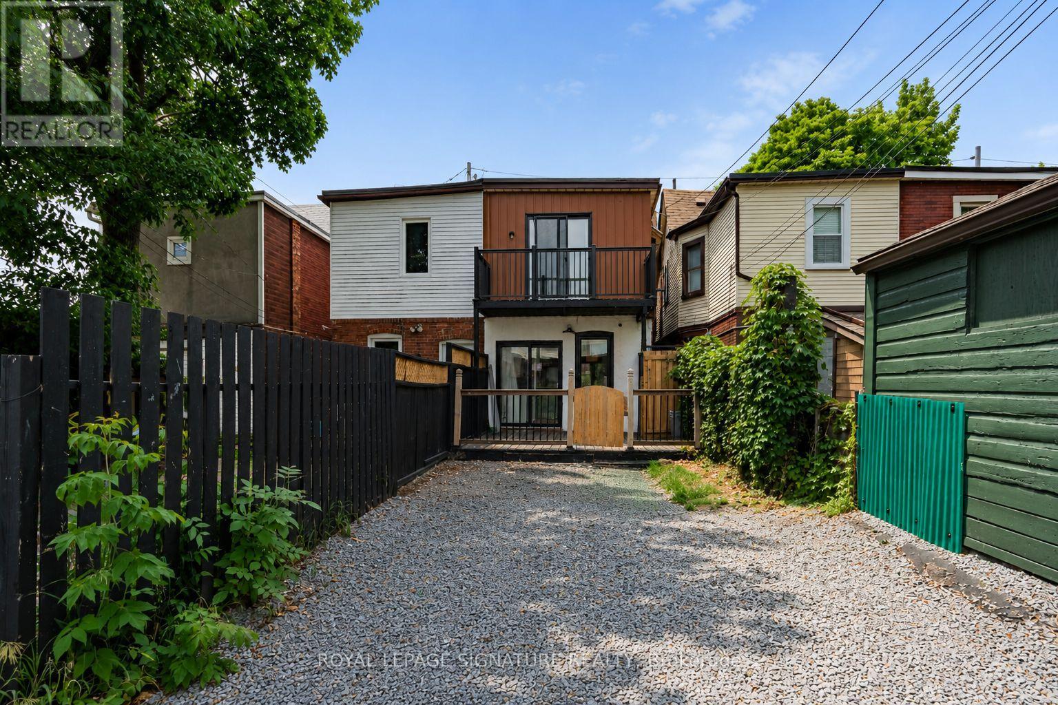 573 Coxwell Avenue, Toronto, Ontario M4C 3B5 - Photo 28 - E13529116