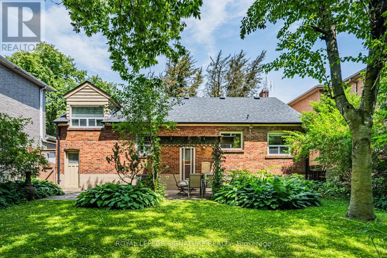 59 Parkview Hill Crescent, Toronto, Ontario M4B 1R1 - Photo 37 - E13529154
