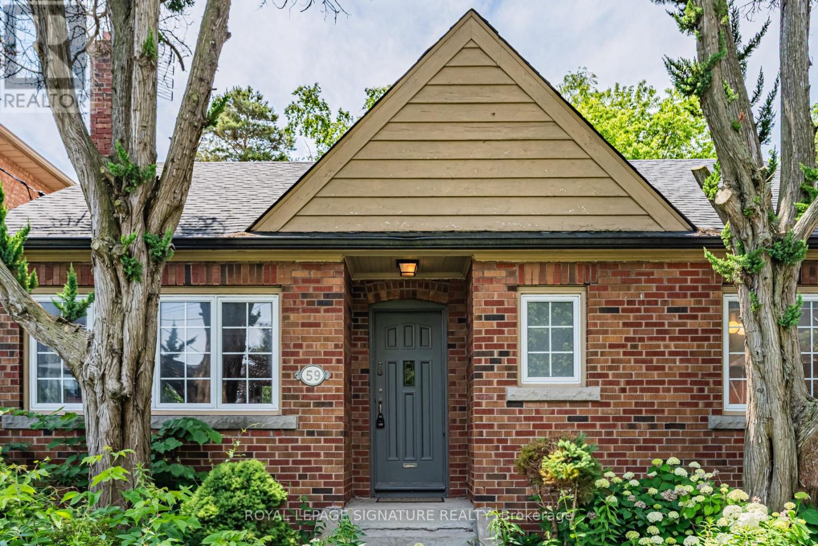 59 Parkview Hill Crescent, Toronto, Ontario M4B 1R1 - Photo 4 - E13529154