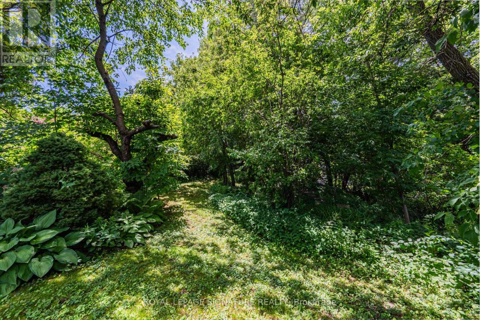 59 Parkview Hill Crescent, Toronto, Ontario M4B 1R1 - Photo 41 - E13529154