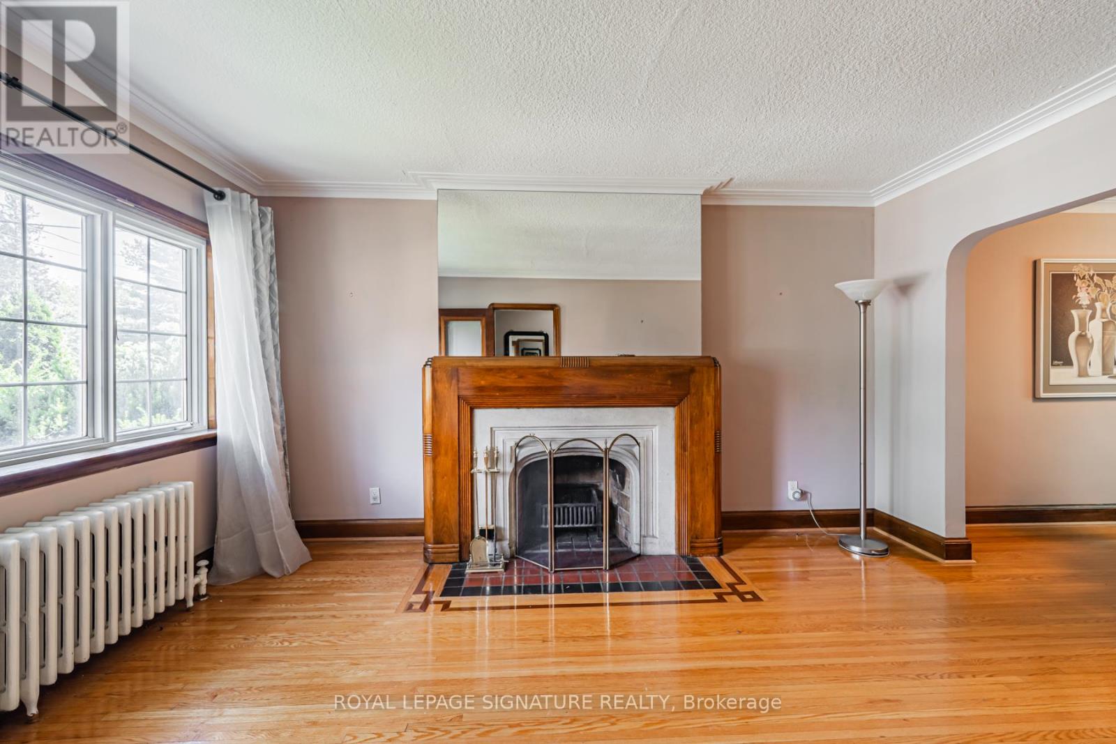 59 Parkview Hill Crescent, Toronto, Ontario M4B 1R1 - Photo 8 - E13529154