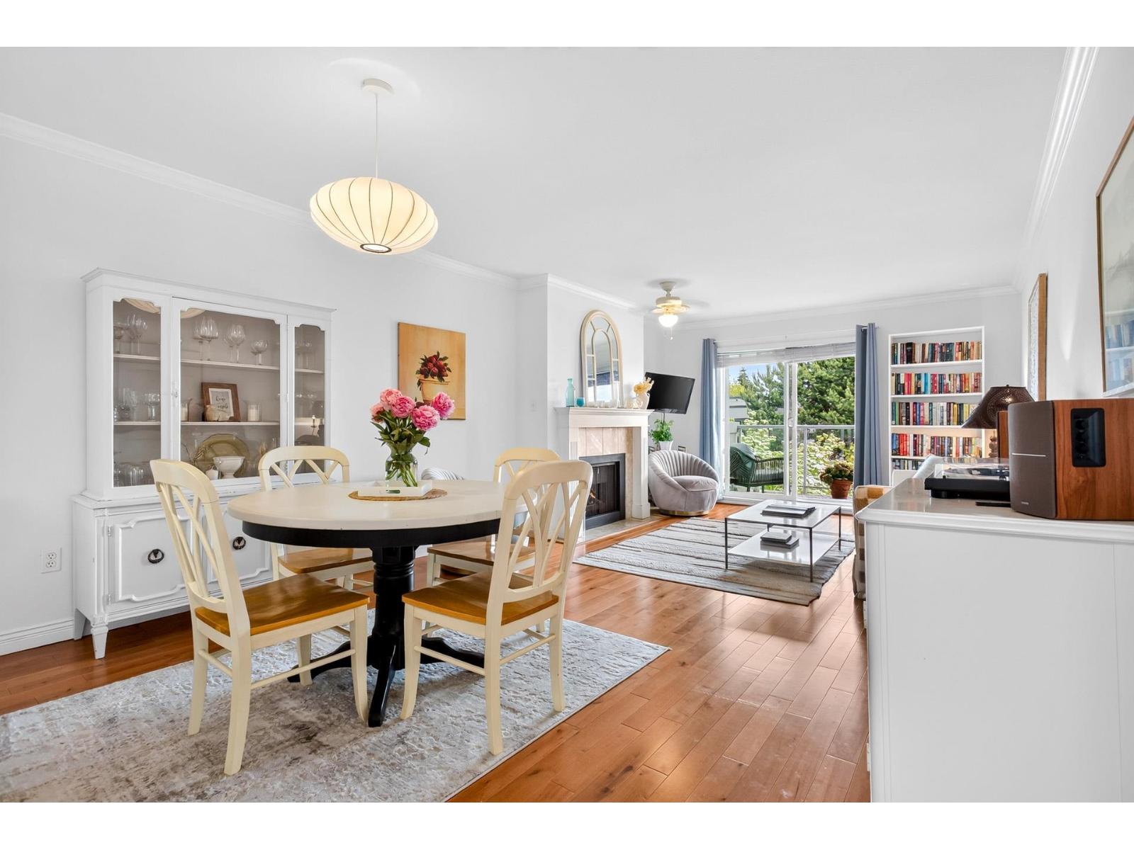 303 1500 Merklin Street, White Rock, British Columbia  V4B 4C5 - Photo 8 - R3143096