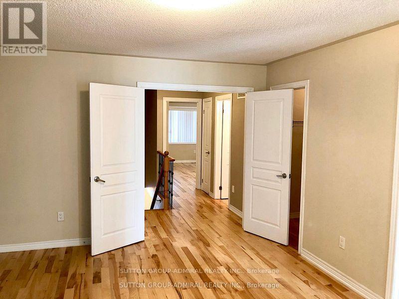 4 Stookes Crescent, Richmond Hill, Ontario  L4E 0J3 - Photo 15 - N13528956