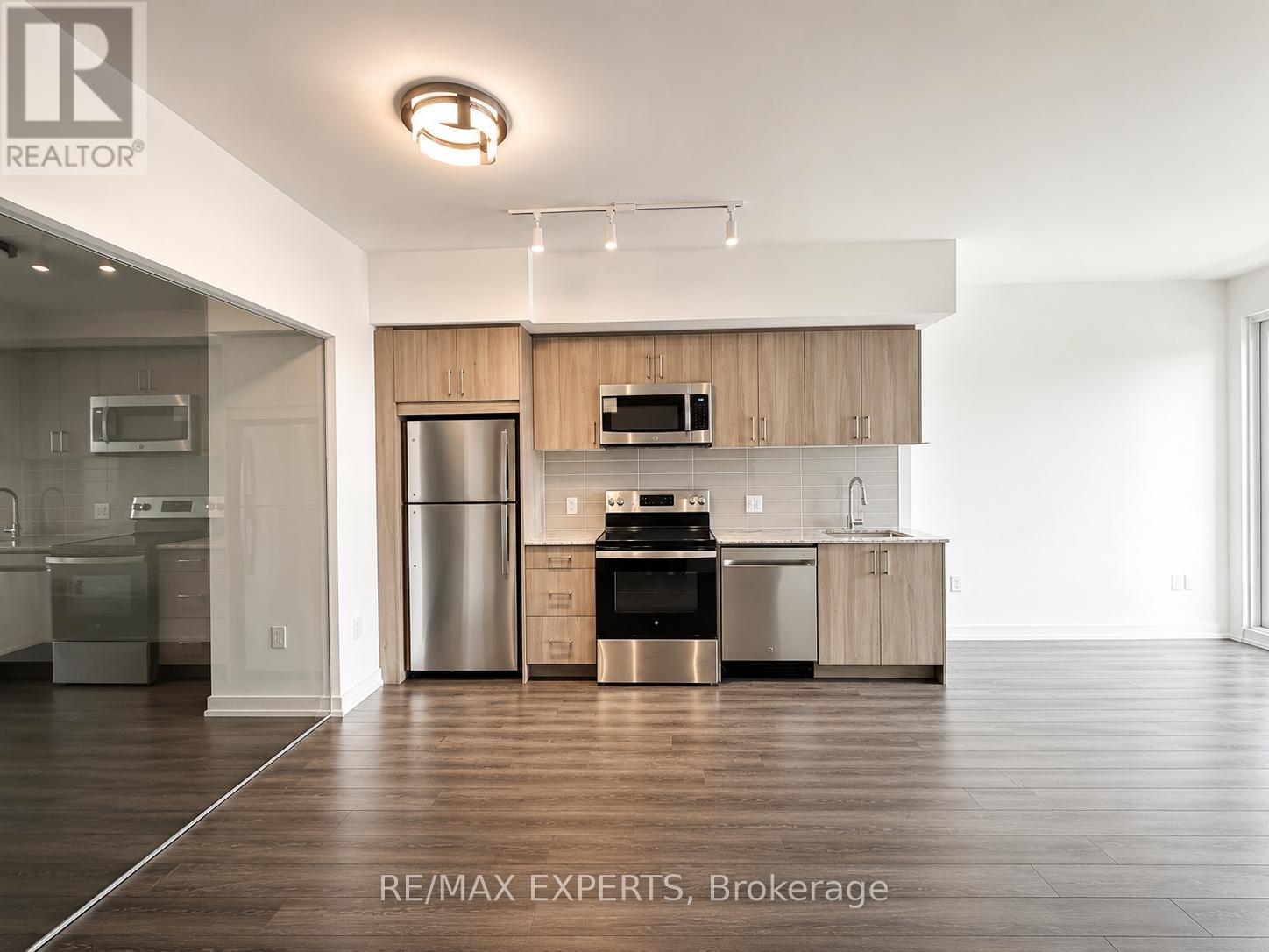 427 - 4010 Eglinton Avenue W, Toronto, Ontario  M9A 0G5 - Photo 11 - W13528882
