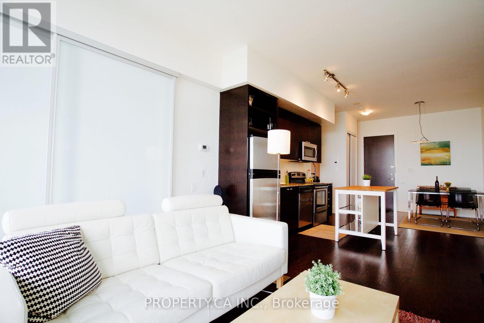 2815 - 103 The Queensway, Toronto, Ontario  M6S 5B3 - Photo 4 - W13529012