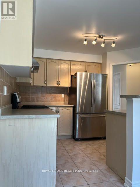 3246 Ridgeleigh Heights, Mississauga, Ontario  L5M 6S6 - Photo 8 - W13529058