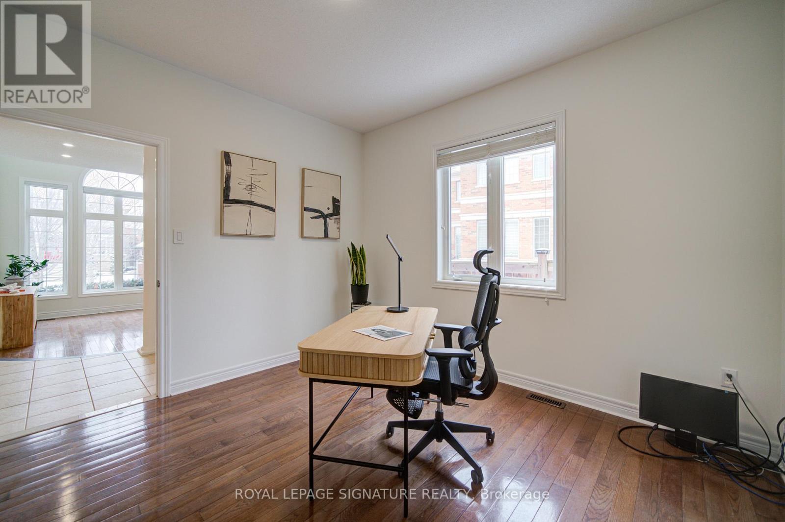 1534 Craigleith Road, Oakville, Ontario  L6H 7V7 - Photo 9 - W13529100