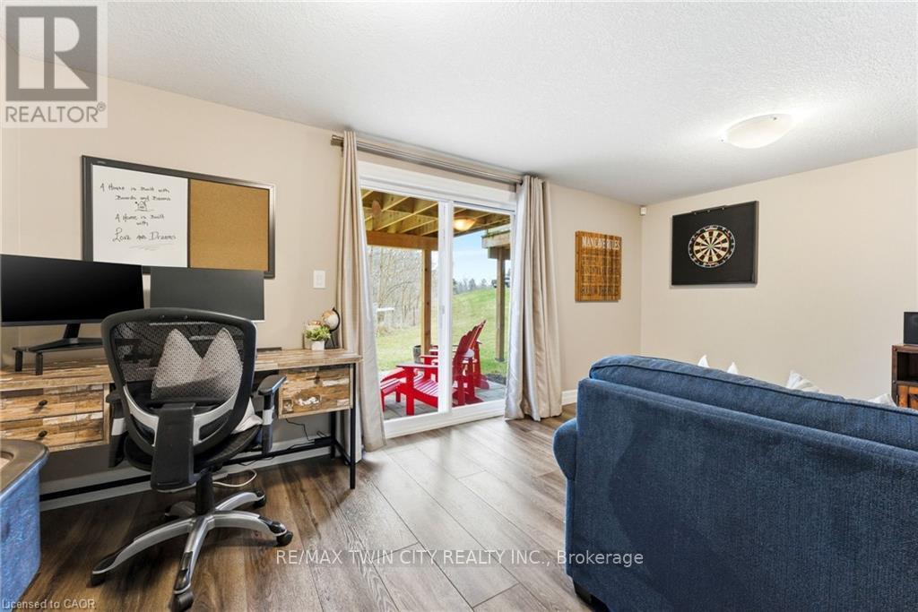 10 - 50 Bute Street, North Dumfries, Ontario  N0B 1E0 - Photo 17 - X13529000