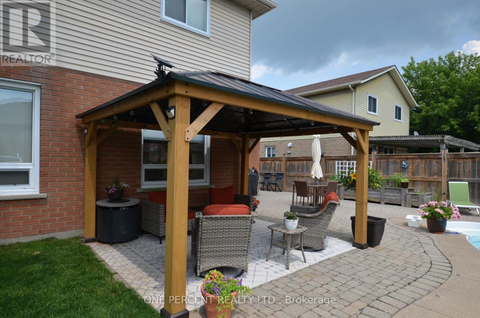5122 Sumach Crescent, Lincoln, Ontario L0R 1B8 - Photo 7 - X13529028