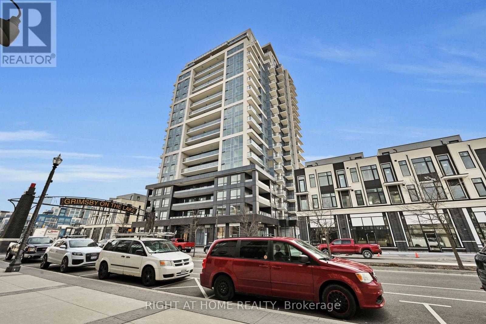 701 - 385 WINSTON ROAD, Grimsby (Grimsby Beach)