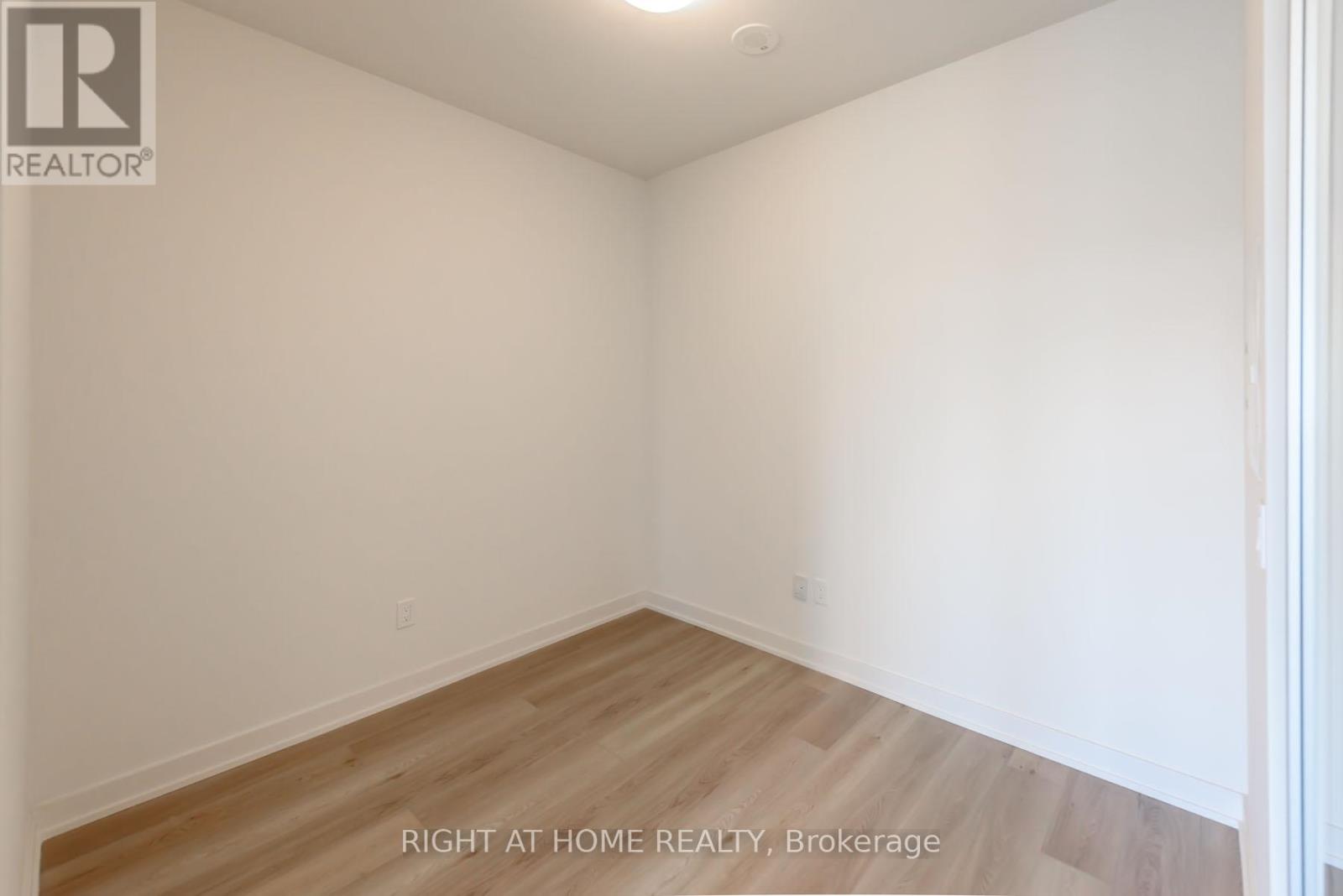 701 - 385 Winston Road, Grimsby, Ontario  L3M 0J3 - Photo 11 - X13529050