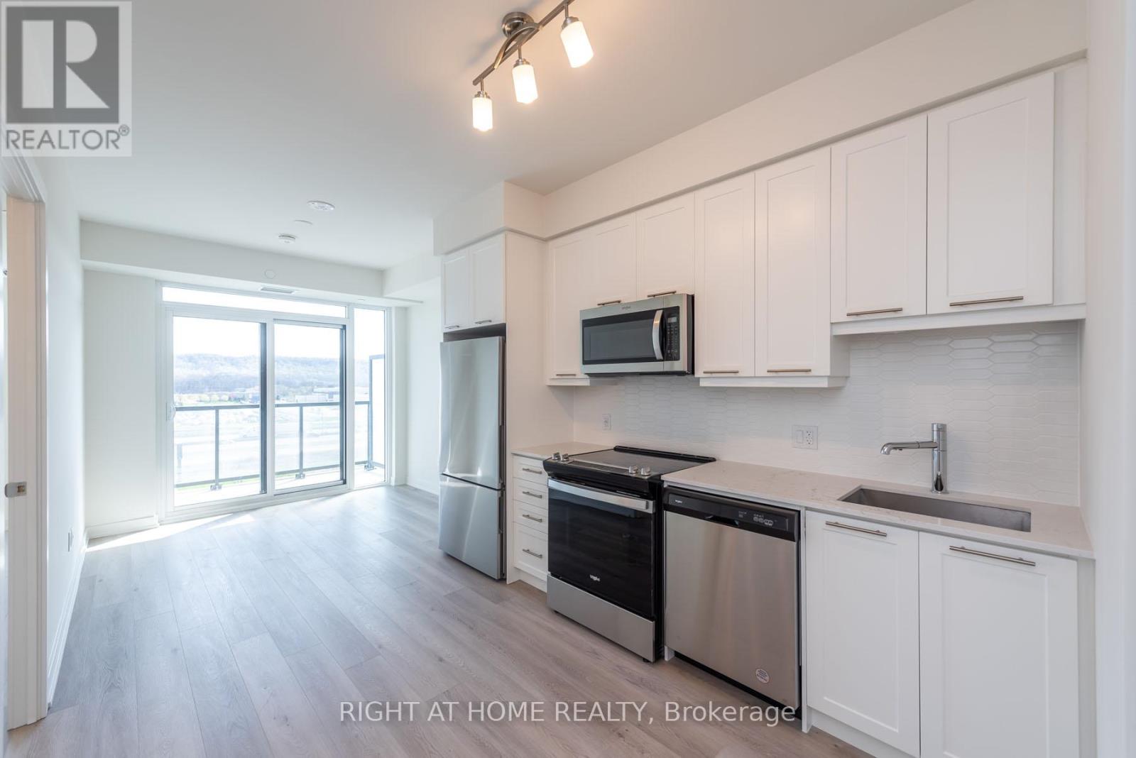 701 - 385 Winston Road, Grimsby, Ontario  L3M 0J3 - Photo 4 - X13529050