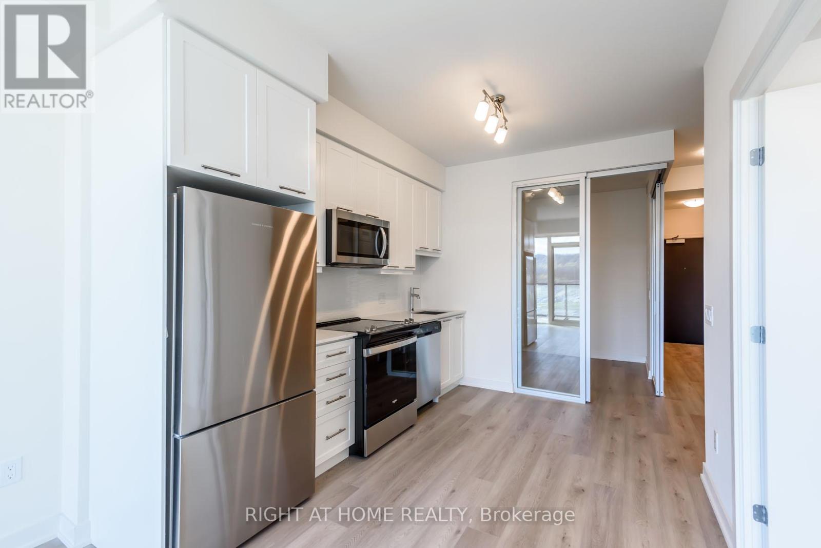 701 - 385 Winston Road, Grimsby, Ontario  L3M 0J3 - Photo 6 - X13529050
