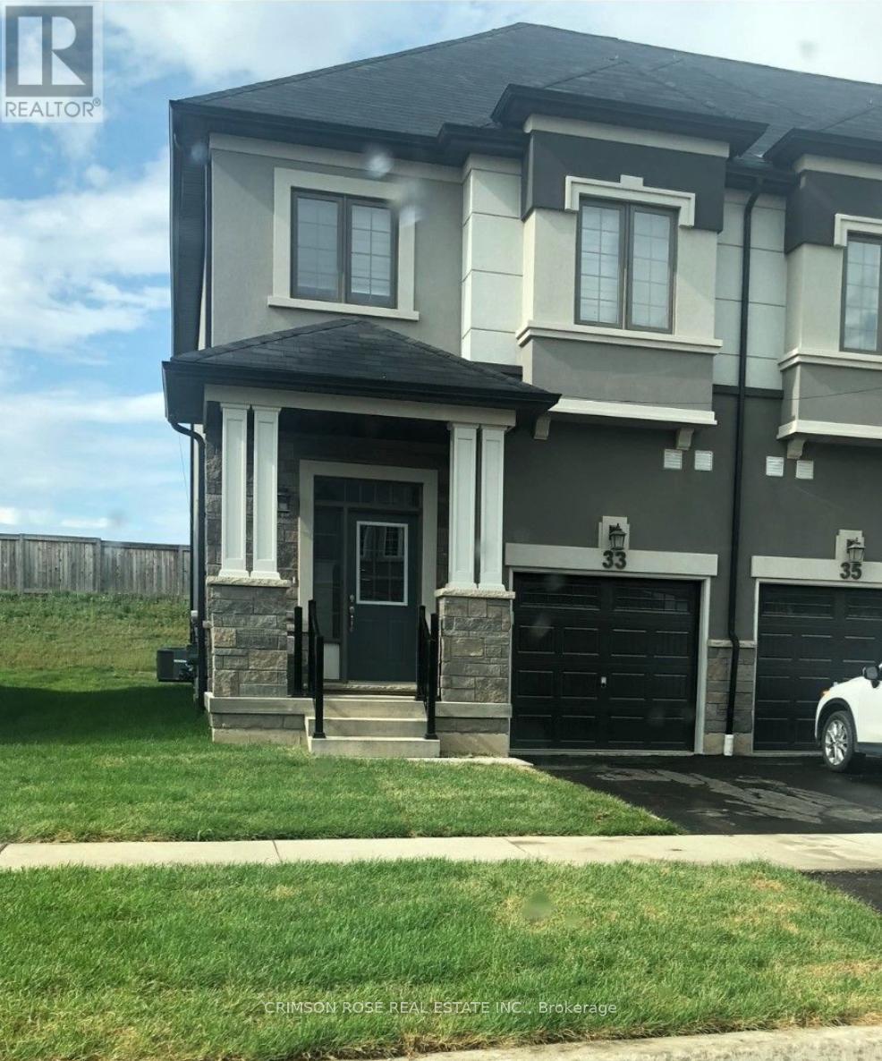 33 BILANSKI FARM ROAD, Brantford, Ontario