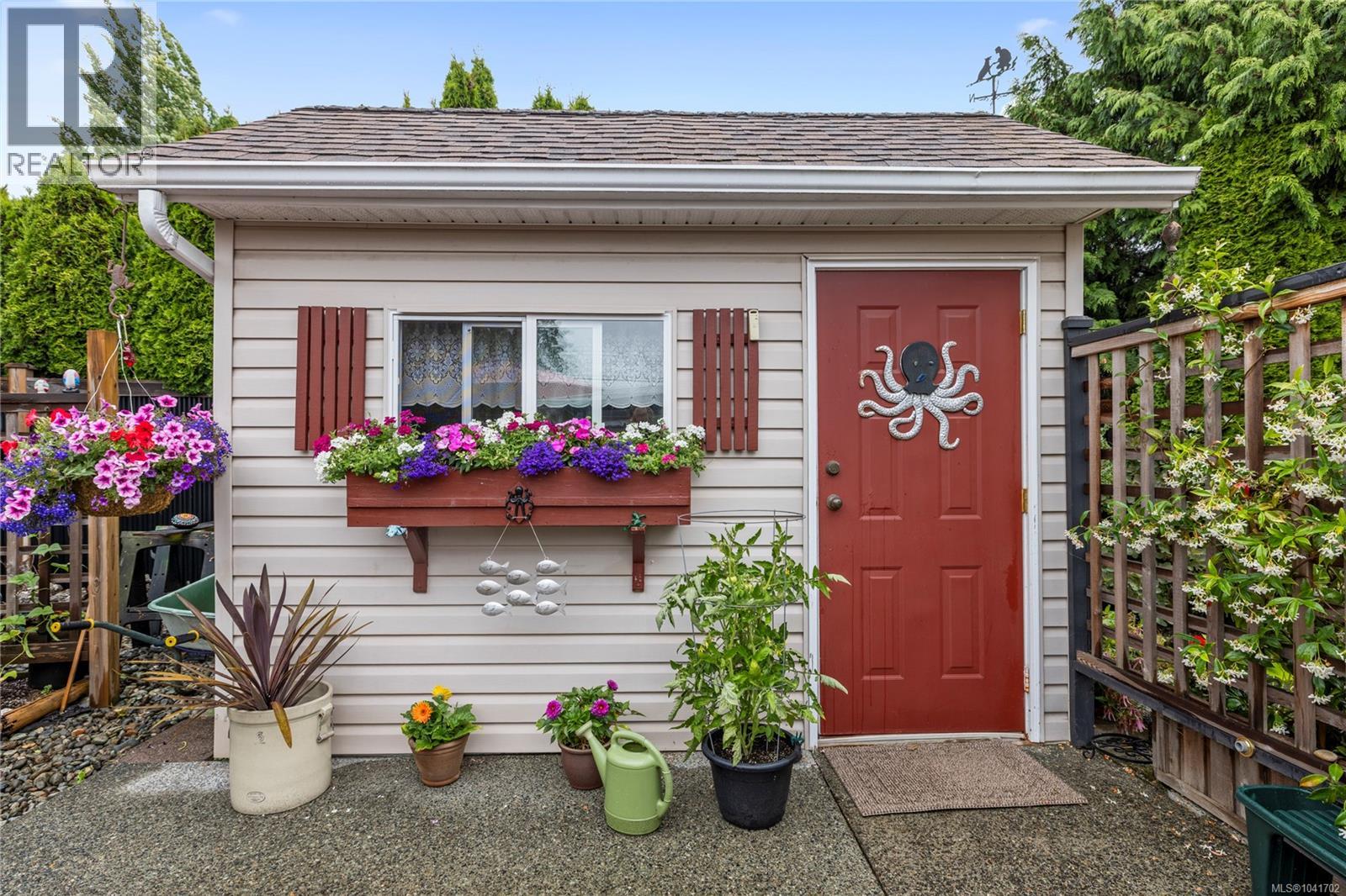 Listing image 44