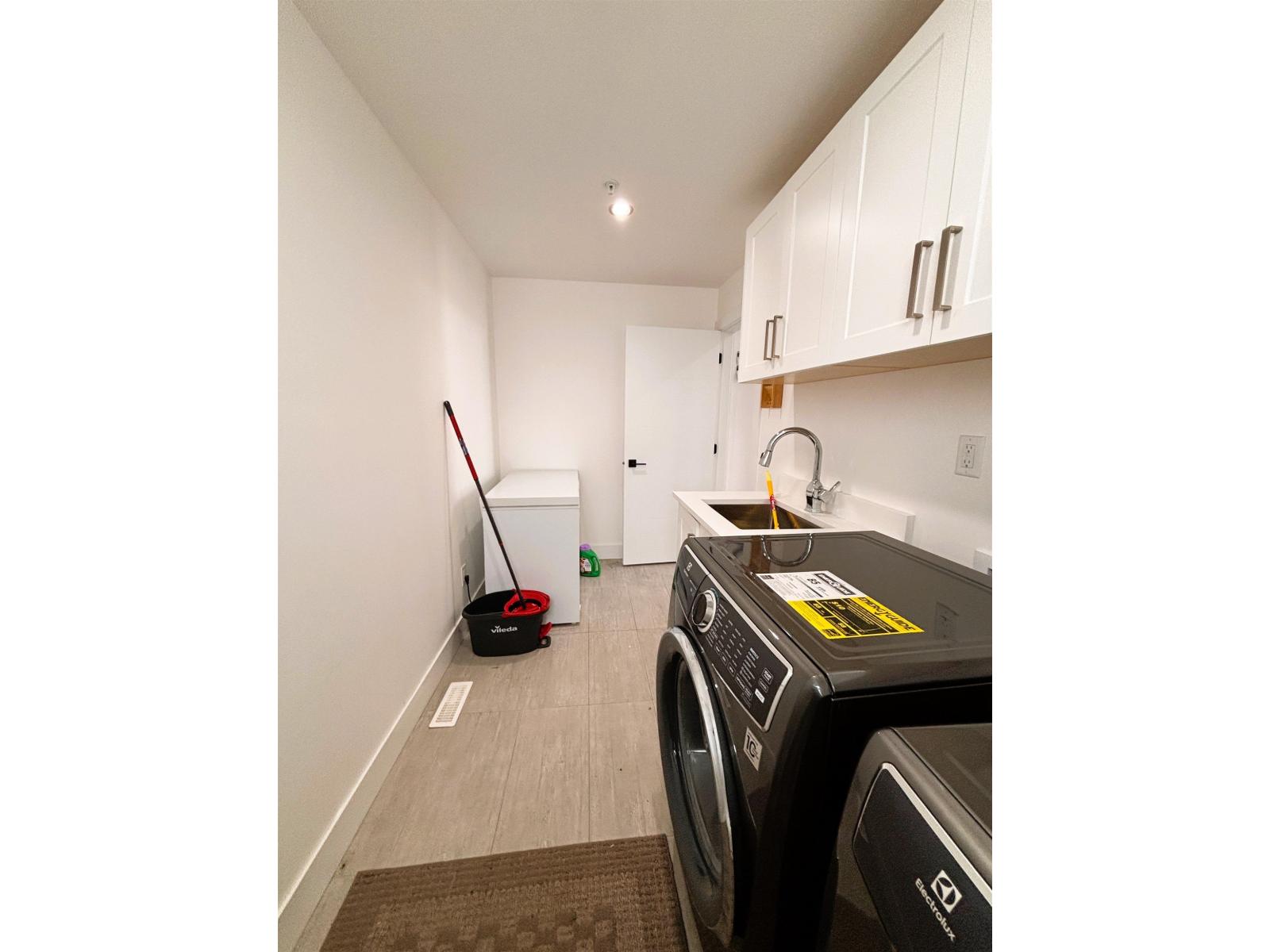 36697 Dianne Brook Avenue, Abbotsford, British Columbia  V3G 0H4 - Photo 12 - R3141850