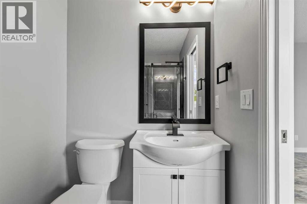 266 Shawnessy Drive SW, Calgary, Alberta  T2Y 1M5 - Photo 15 - A2324670